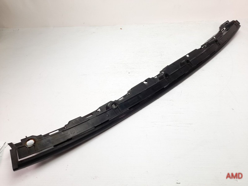 2004 BMW 330ci 325ci E46 Rear Bumper Cover Center Support Guide 51127065477