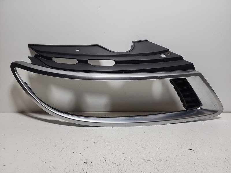 12841976 | 2010 2011 SAAB 9-5 RIGHT HEADLIGHT TRIM BEZEL SEDAN OEM CHROME RH RF
