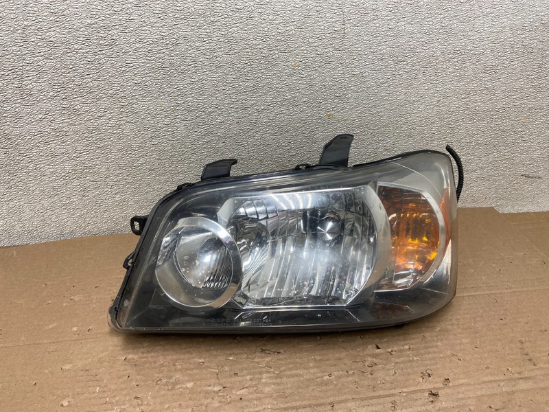 2004 2005 2006 Toyota Highlander Headlight Left Driver LH Side DEPO AB1519 DW