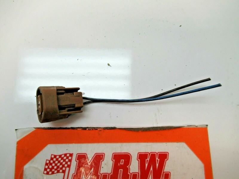 WIRE PLUG CONNECTOR OFF VACUUM PURGE VALVE VAPOR CANISTER SWITCHING 94-99 CELICA