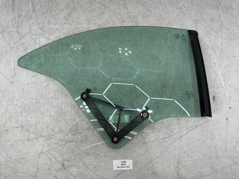 ✅ 15-21 OEM Mercedes A205 C300 Rear Right Passenger Side Door Window Glass