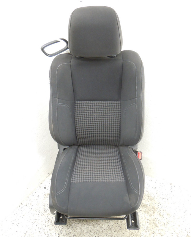 2015-2023 Dodge Challenger Front Seat Passenger Right Heated Manual OEM Cloth