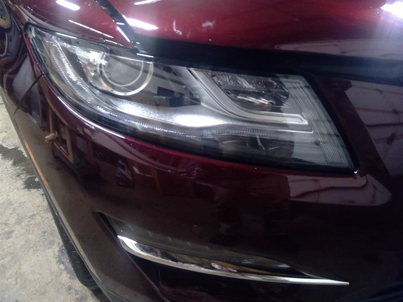 Passenger Right Headlight Fits 19 MKC 1754154
