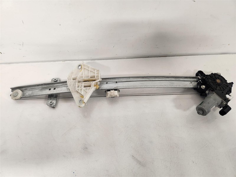 2019-2023 Honda Passport Rear Driver Door Power Window Regulator & Motor 72750-T