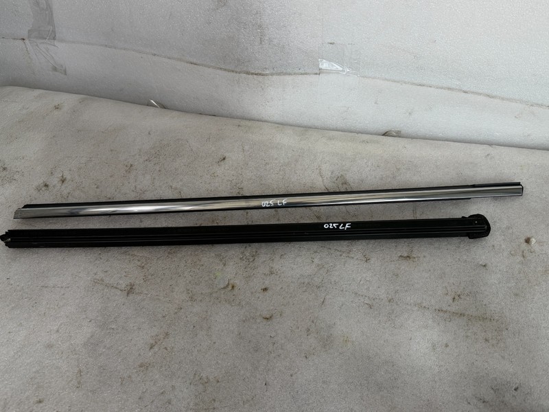 2019-2025 Nissan Altima OEM Front Left Lower Weather Strip Seal #025