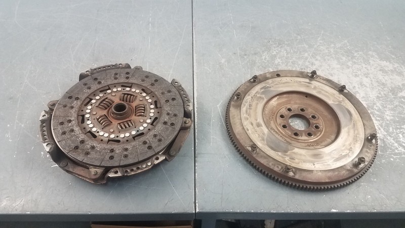 2001 Dodge Viper RT/10 Gen 2 OEM Clutch / Flywheel Assembly #2815 L6
