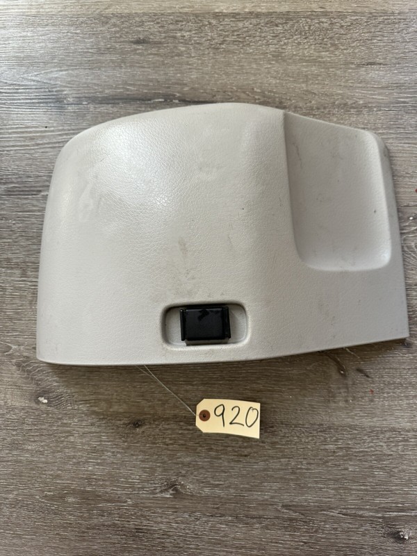 Volvo VNL Glove Box - P/N: 20461873