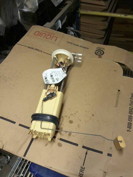 Fuel Pump Assembly Chassis Cab Fits 01-03 SIERRA 3500 PICKUP 140236