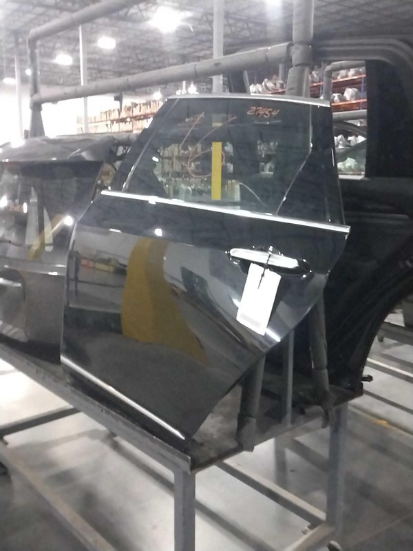 2018 Cadillac CT6 Left Rear Door Black OEM 68000 Miles - Used Part