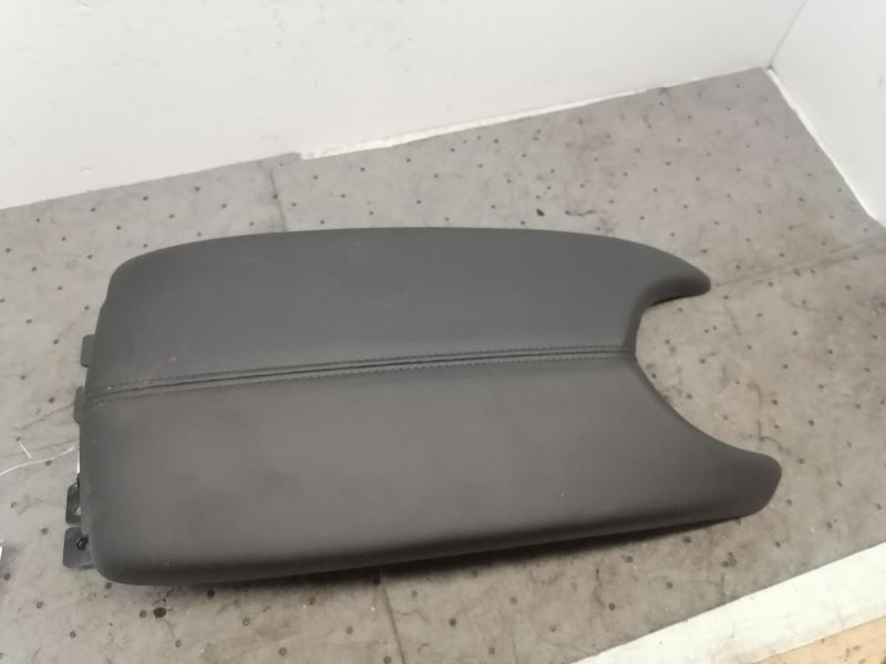Center Console Armrest Fits 14-18 ATS 863621
