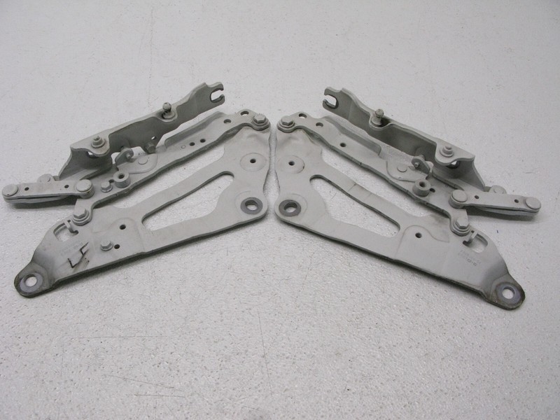 10-17 BMW F07 535i 550i GT HINGES PAIR SET OEM FRONT HOOD LEFT & RIGHT OEM 10032