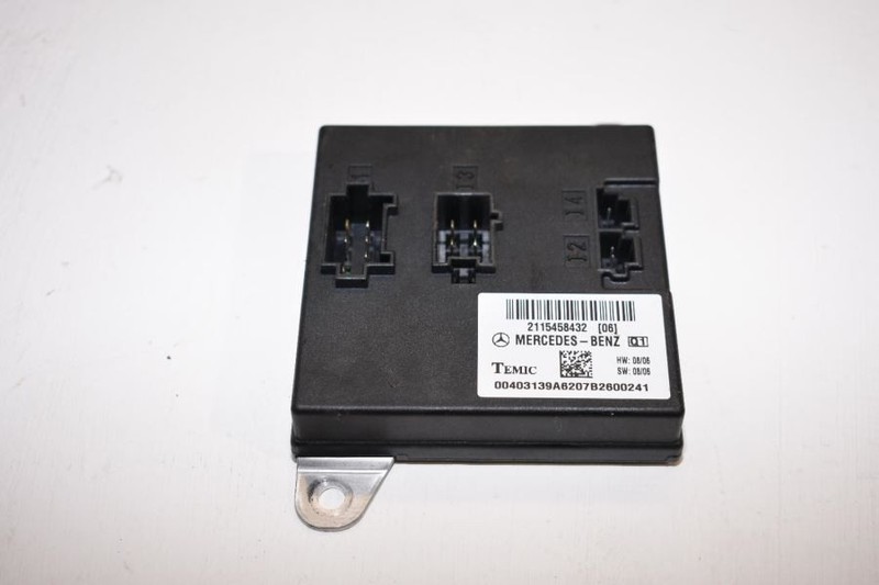 2007-2010 MERCEDES BENZ CLS550 W219 5.5L V8 BCM BODY CONTROL MODULE 2115458432