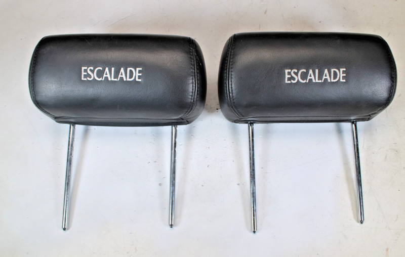 25928790 07 to 13 Escalade Set Row 2 Second Rear Headrest Head Rests