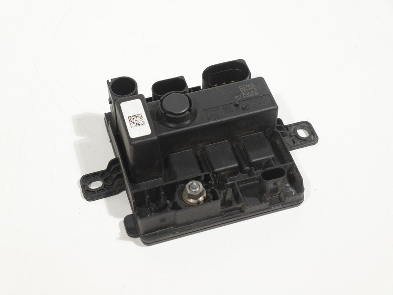 2012-2018 BMW F30 320i 328i 330i 335i 340i Integrated Supply Module IVM OEM 80k