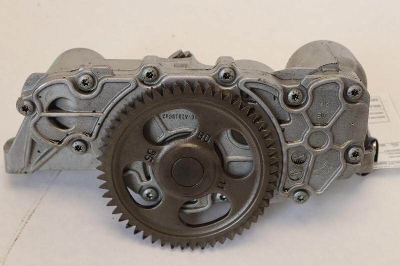 2008-2017 FREIGHTLINER CASCADIA 125 DETROIT DD15 ENGINE OIL PUMP A4711803101 OEM