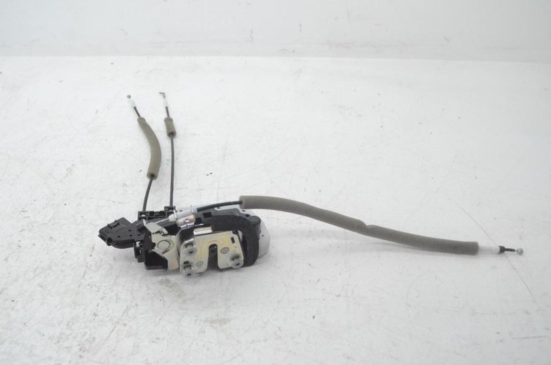 2013-2017 Nissan Juke AWD S Driver Left Rear Door Lock Actuator and Latch