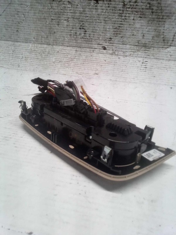 Used A/C Selector Switch fits: 2016 Mercedes-benz Mercedes gle-class 166 Type ML