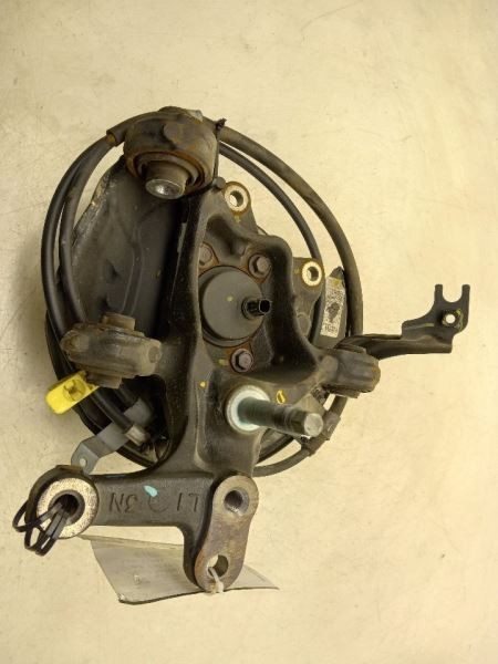 18-19 TOYOTA CAMRY 2.5L 4CYL FWD DRIVER SIDE REAR SPINDLE KNUCKLE ASSEMBLY