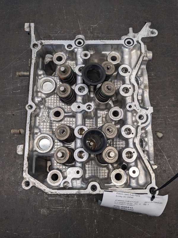 Driver Left Cylinder Head 2.5L Fits 13-14 LEGACY 1174084