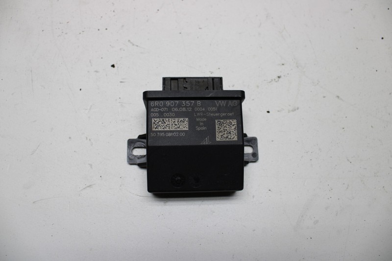 2012-2016 volkswagen CC Inner Lights Module Volkswagen Passat CC 6R0907357B