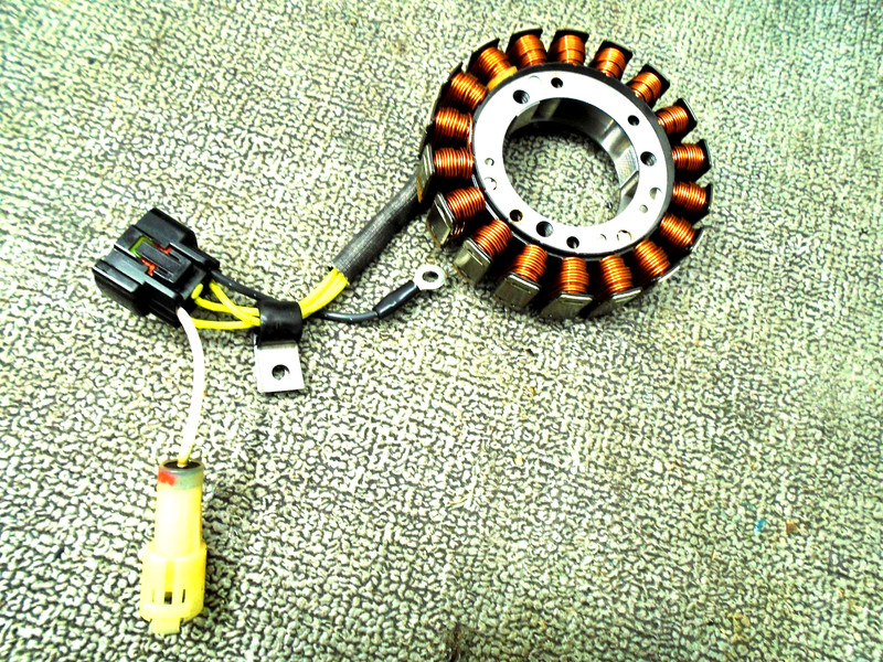 Battery Charging Coil Assy 32120-88L00 Used Outboard 2011-2024 40 50 60 HP