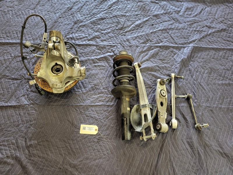 PORSCHE BOXSTER 718 2.0L RWD Right Passenger Rear Suspension Knee USED OEM