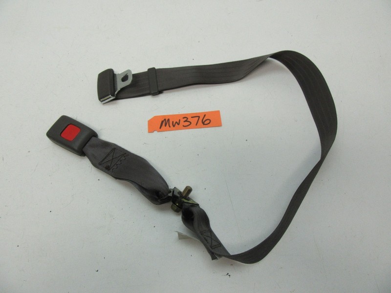 FITS 95-97 LEGACY BACK REAR CENTER LAP SEATBELT SEAT BELT BUCKLE LATCH RECEIVER