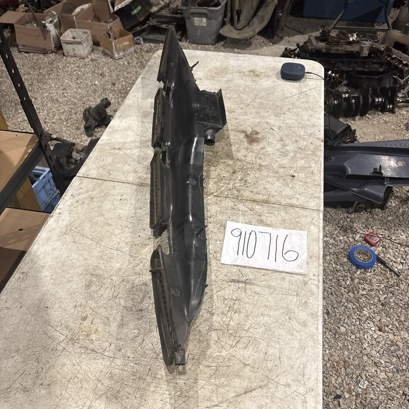 1999 -2004 2000 Ford F250 F350 F450 Dash Defrost Vent Duct Work YC3H-19D733-AB