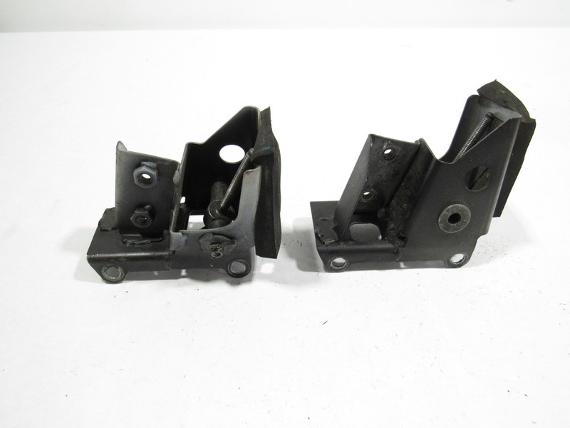 Ferrari 458 Italia 2011 Left Right Subframe Support Mount Bracket Set 09-15 ;:Y