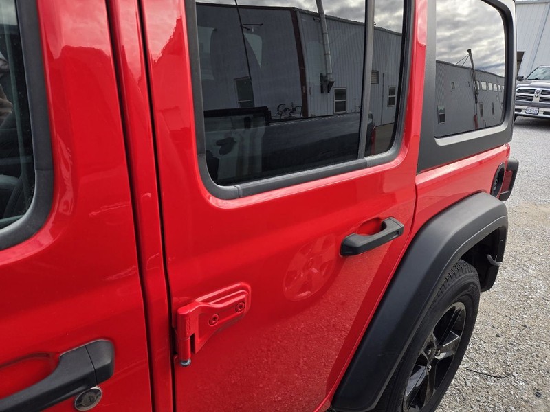 Driver Rear Side Door Full Door Power Window Fits 18-24 WRANGLER 3590718
