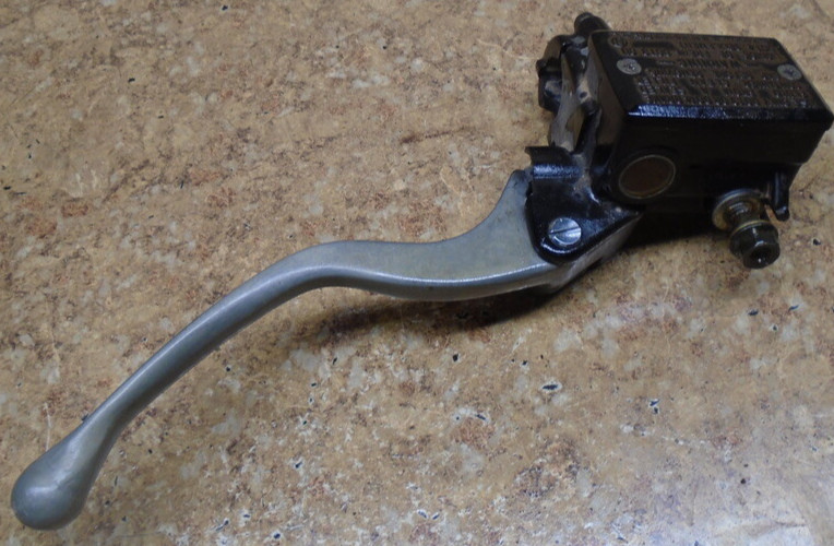 97 Honda Foreman TRX400 TRX 400 ATV Right Hand Front Brake Lever Master Cylinder