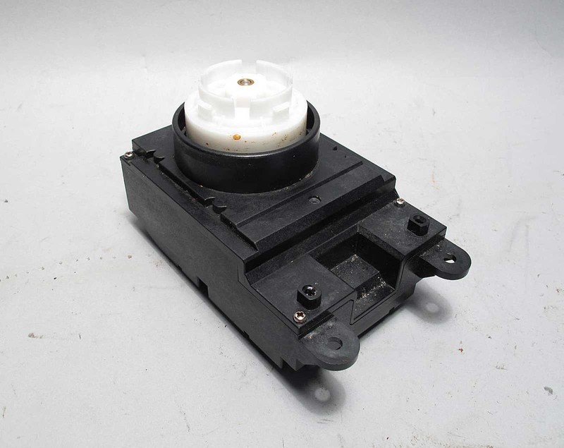 BMW E60 5-Series E63 iDrive M-ASK Controller Unit 2004-2008 OEM 6944884