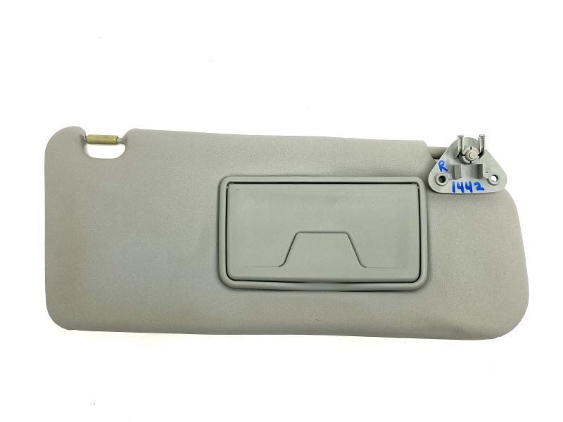 Right Passenger Side Sun Visor Gray Fits 2007-2009 Mitsubishi Outlander 79880