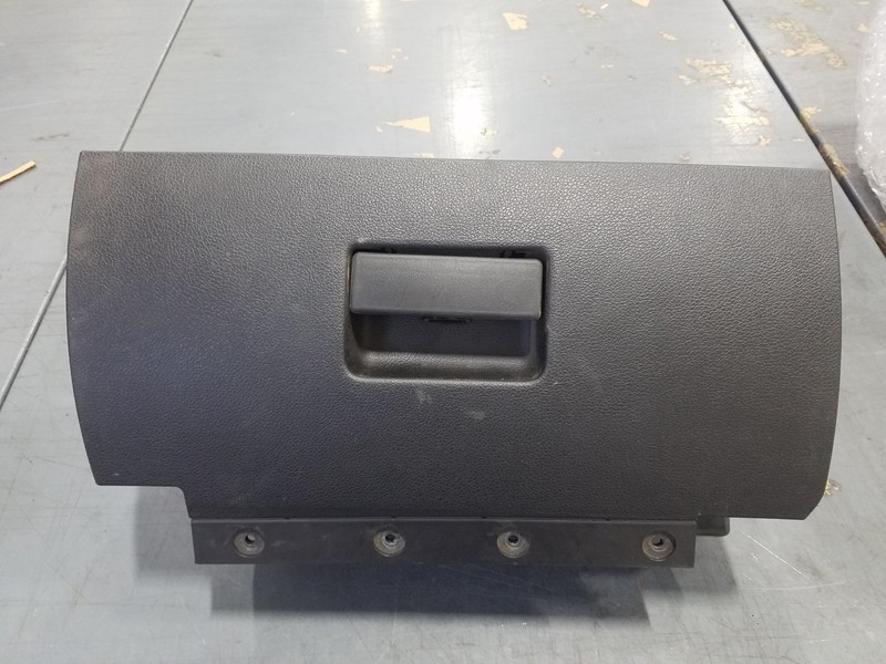 2011 Ford Mustang Shelby GT500 Glove Box #0887 Q6