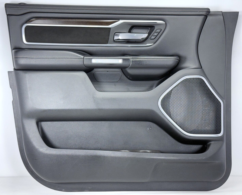 ✅ 19-25 RAM 1500 5th Gen LARAMIE CREW CAB OEM DOOR PANEL FRONT LEFT DRIVER BLACK