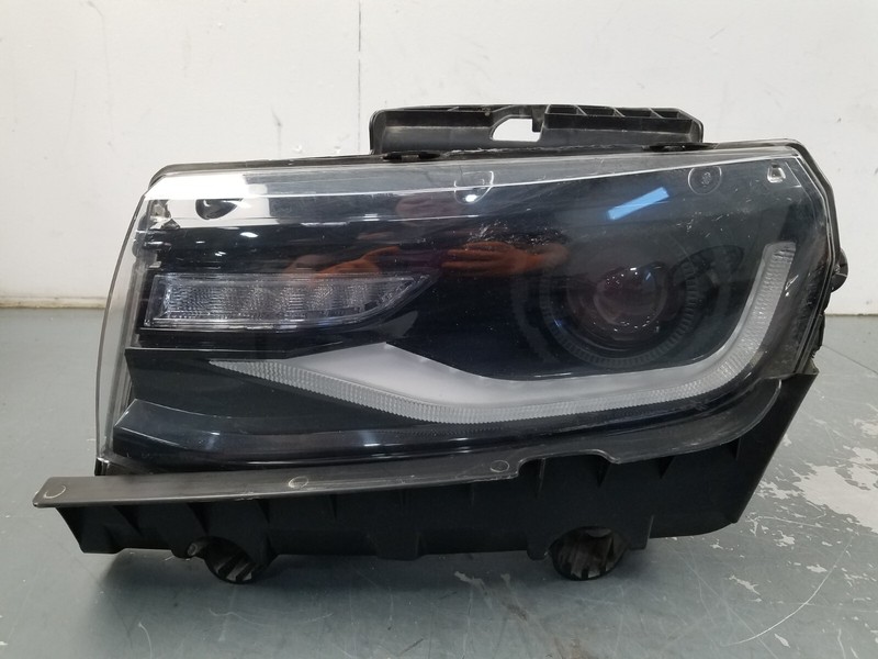 2014 14 15 Chevy Camaro Z28 Left Head Light#0369 P8