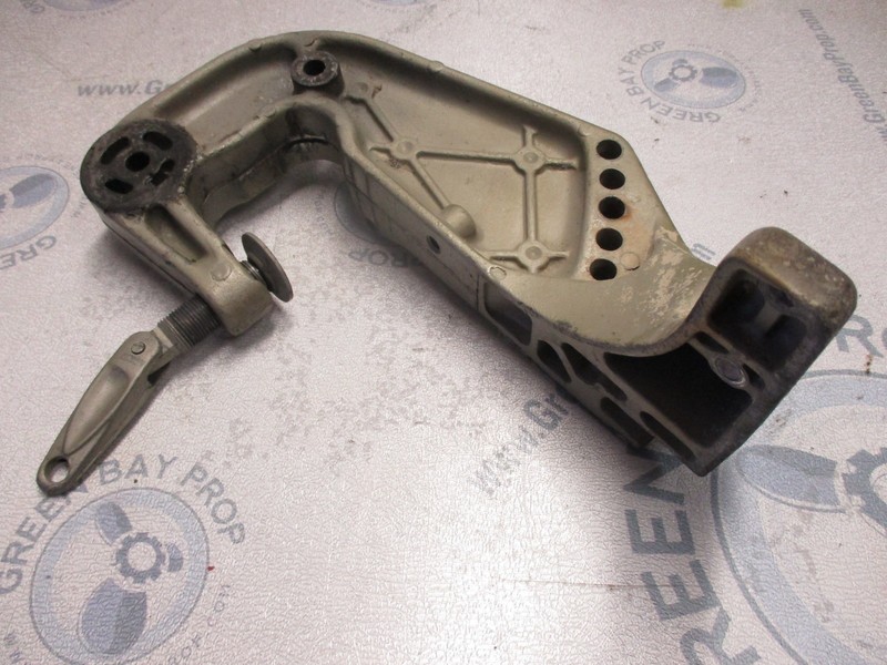 0383958 Evinrude Johnson Starboard Stern Transom Bracket Clamp 1971-72 50 HP