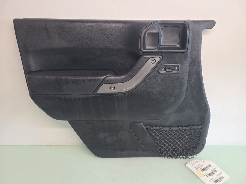 Driver Front Door Trim Panel Fits 2017 Wrangler 587909