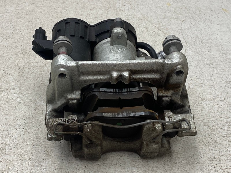 2021-2024 FORD BRONCO SPORT REAR RIGHT PASSENGER SIDE BRAKE CALIPER OEM LOT794