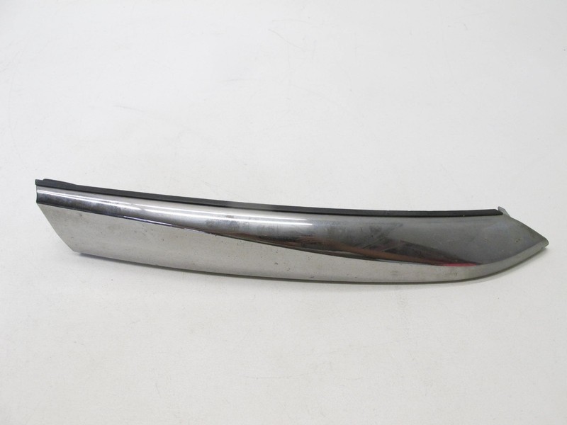 16-20 JAGUAR X260 XF BUMPER LOWER BEZEL MOLDING COVER TRIM FRONT RIGHT OEM 04172