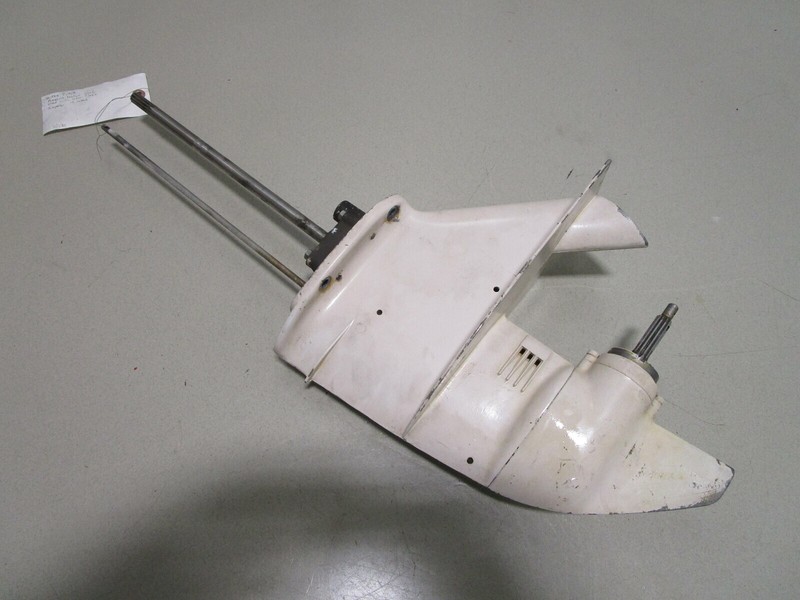 FC456054 Force Outboard 15 HP Outboard Lower Unit Gear Case 824916A1