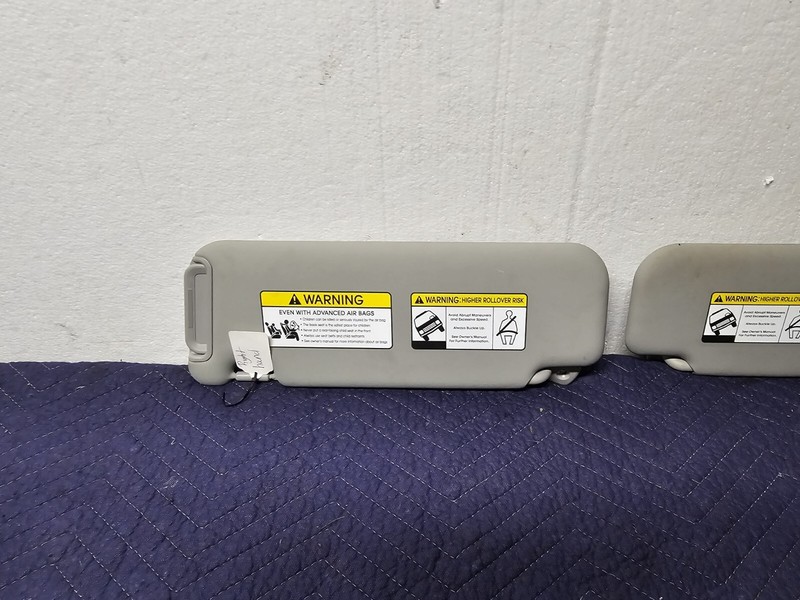 Used Sun Visor Set fits: 2014 Kia Sportage metal roof Left Grade A