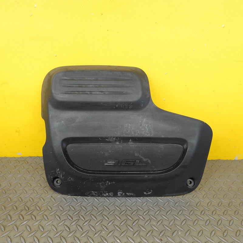 2017-2024 CHRYSLER PACIFICA ENGINE MOTOR TOP APPEARANCE COVER PANEL 04861764AE