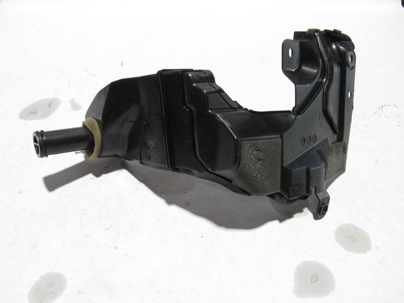 Fiat 124 Spider 2018 Rear Left Driver Convertible Roof Drain Valve 15-20 *