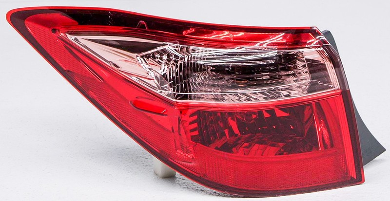 OEM 2017-19 Toyota Corolla Sedan Left Outer Tail Lamp 81560-02B00 - Lens Crack
