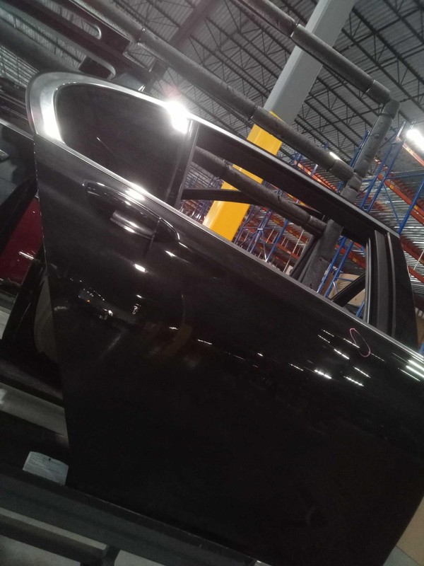 2016 BMW 750i Rear Right Door OEM Used 118164 87k Miles