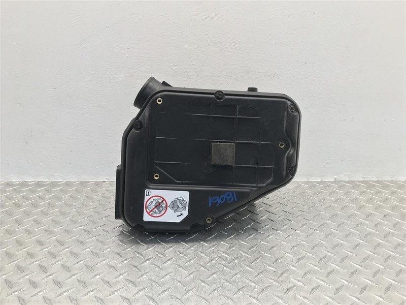 11 12 13 14 COMPASS CALIBER PATRIOT 2.0L AIR CLEANER BOX OEM 319-00744