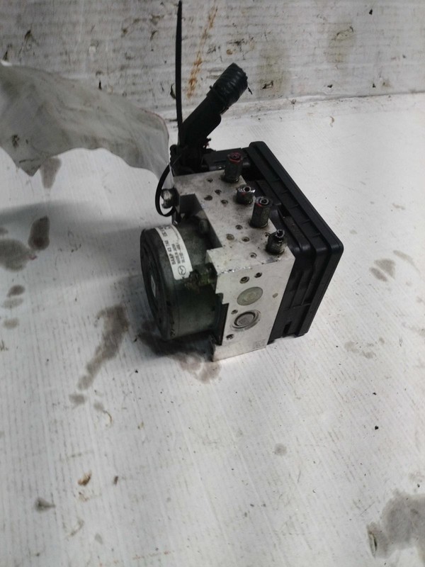 Used ABS Hydraulic Assembly fits: 2017 Mazda 3 Japan built first 3 digits JM1 w/