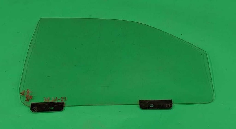 00-04 DAKOTA (REG CAB) PASSENGER RIGHT FRONT WINDOW DOOR GLASS OEM 3874-21