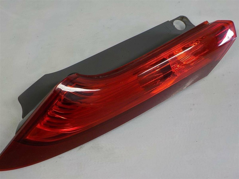 12 13 14 Honda Cr-V Driver Left Upper Tail Light Lamp 34175-T0a-A01 Oem